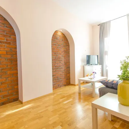 Old Town Apartment