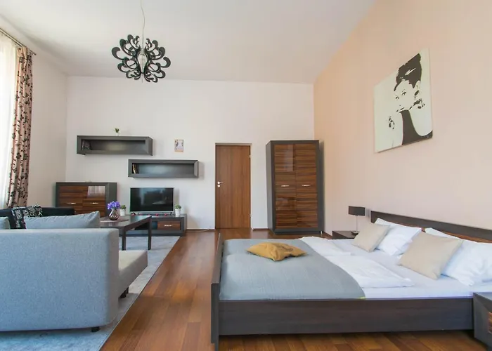 Old Town Apartament *