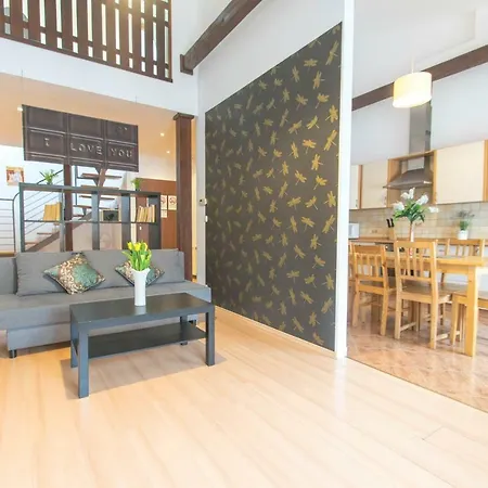 Old Town Apartment